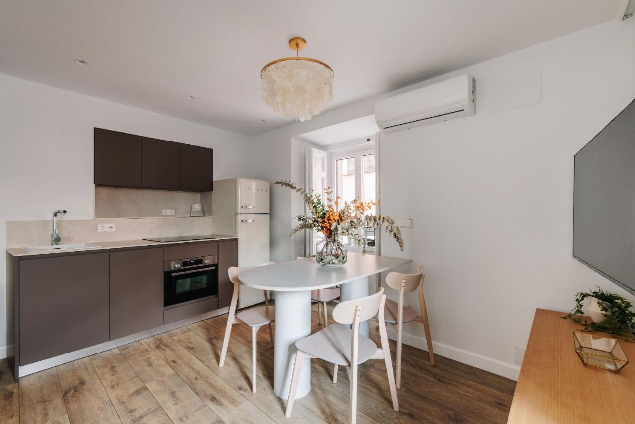Beautiful Apartment In The Heart Of Madrid Esterno foto