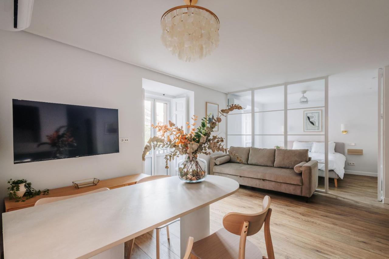 Beautiful Apartment In The Heart Of Madrid Esterno foto
