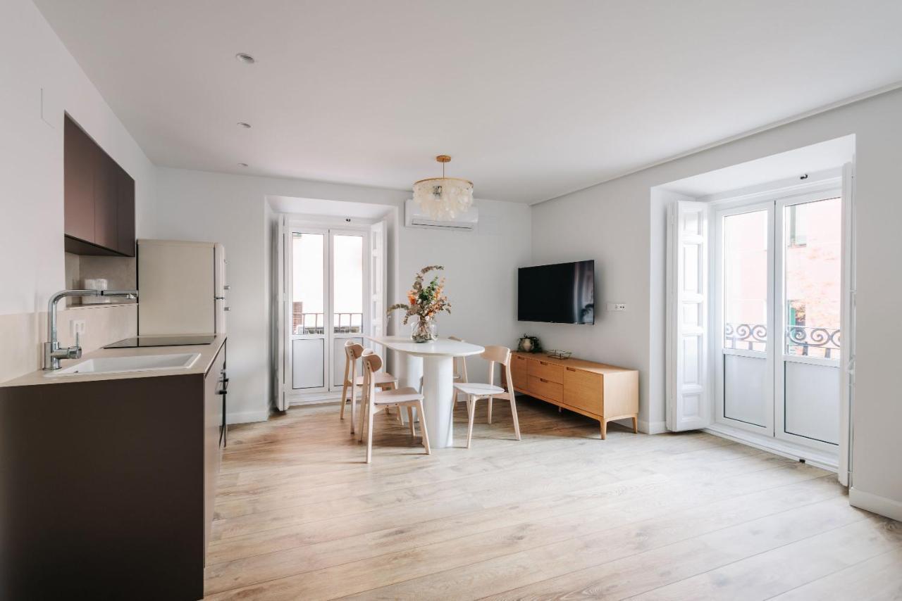 Beautiful Apartment In The Heart Of Madrid Esterno foto