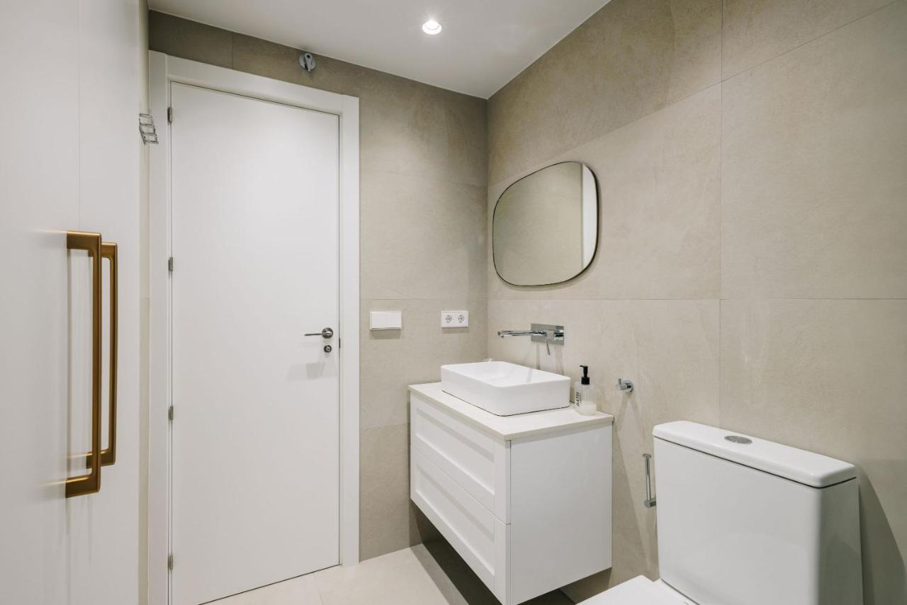 Beautiful Apartment In The Heart Of Madrid Esterno foto